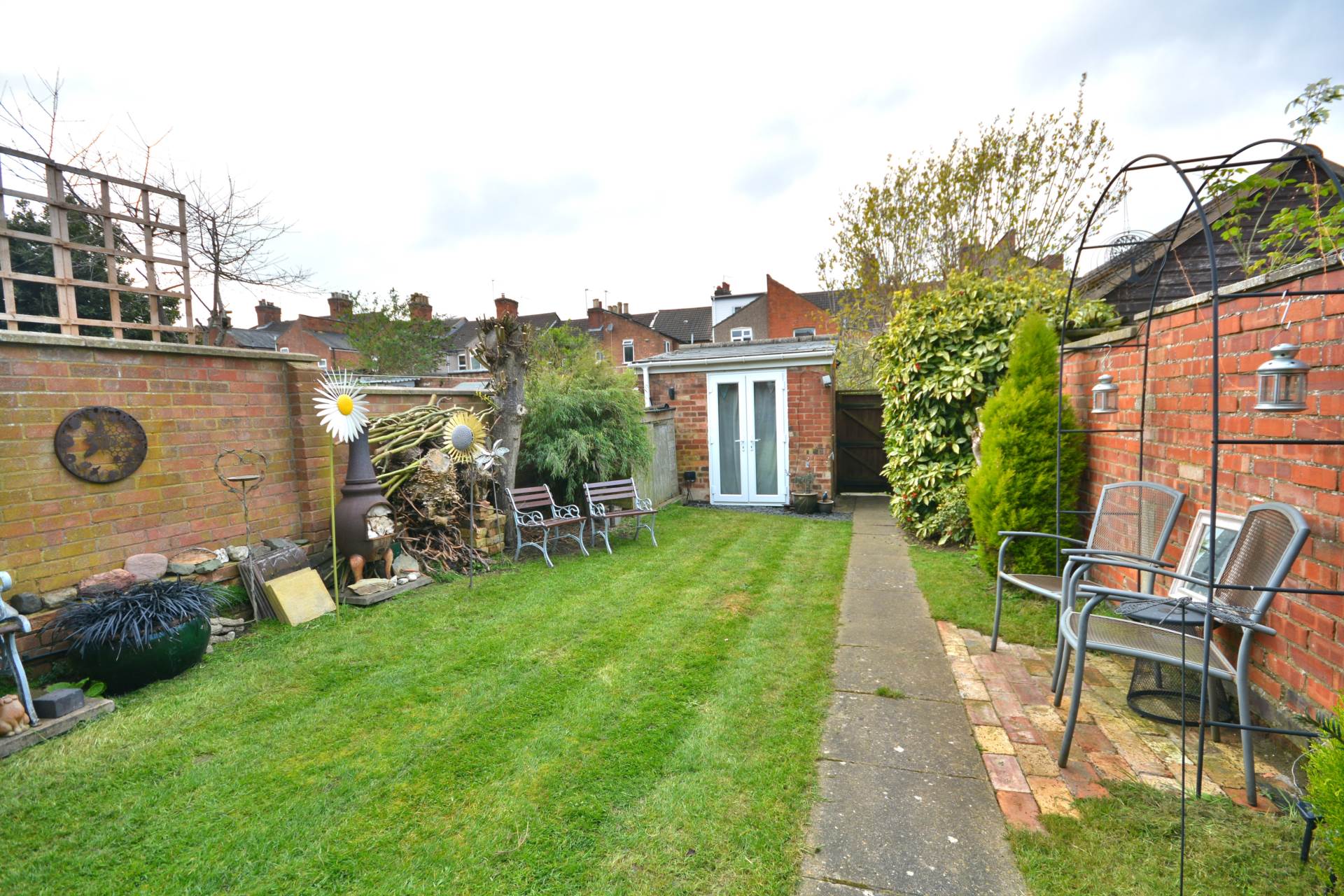 Claremont Road, Rugby Town Centre, Image 19