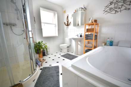 Claremont Road, Rugby Town Centre, Image 16