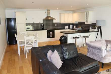 1e Strandview Road, Ballycastle, Image 3