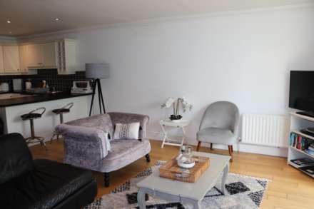 1e Strandview Road, Ballycastle, Image 4