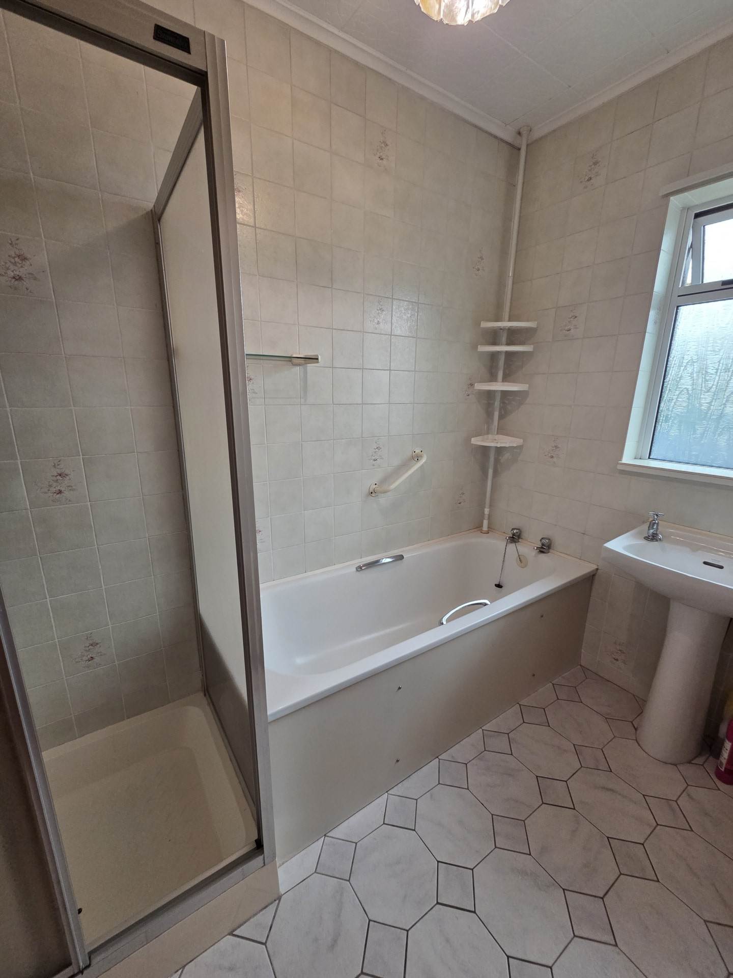 25 Market Street, Armoy, Image 13
