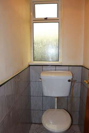 25 Market Street, Armoy, Image 15