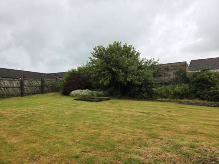 25 Market Street, Armoy, Image 24