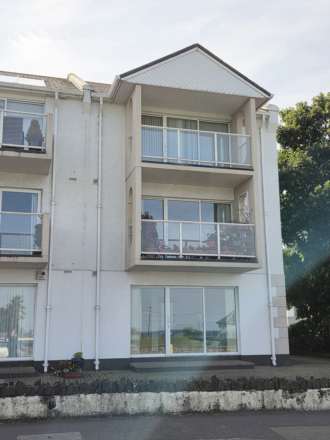 1 Strand Apartments, Mary Street, Image 2