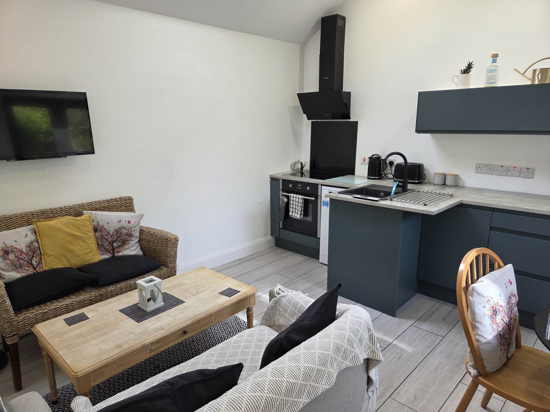 The Stonehouse, 32 Ann Street, Ballycastle, Image 3