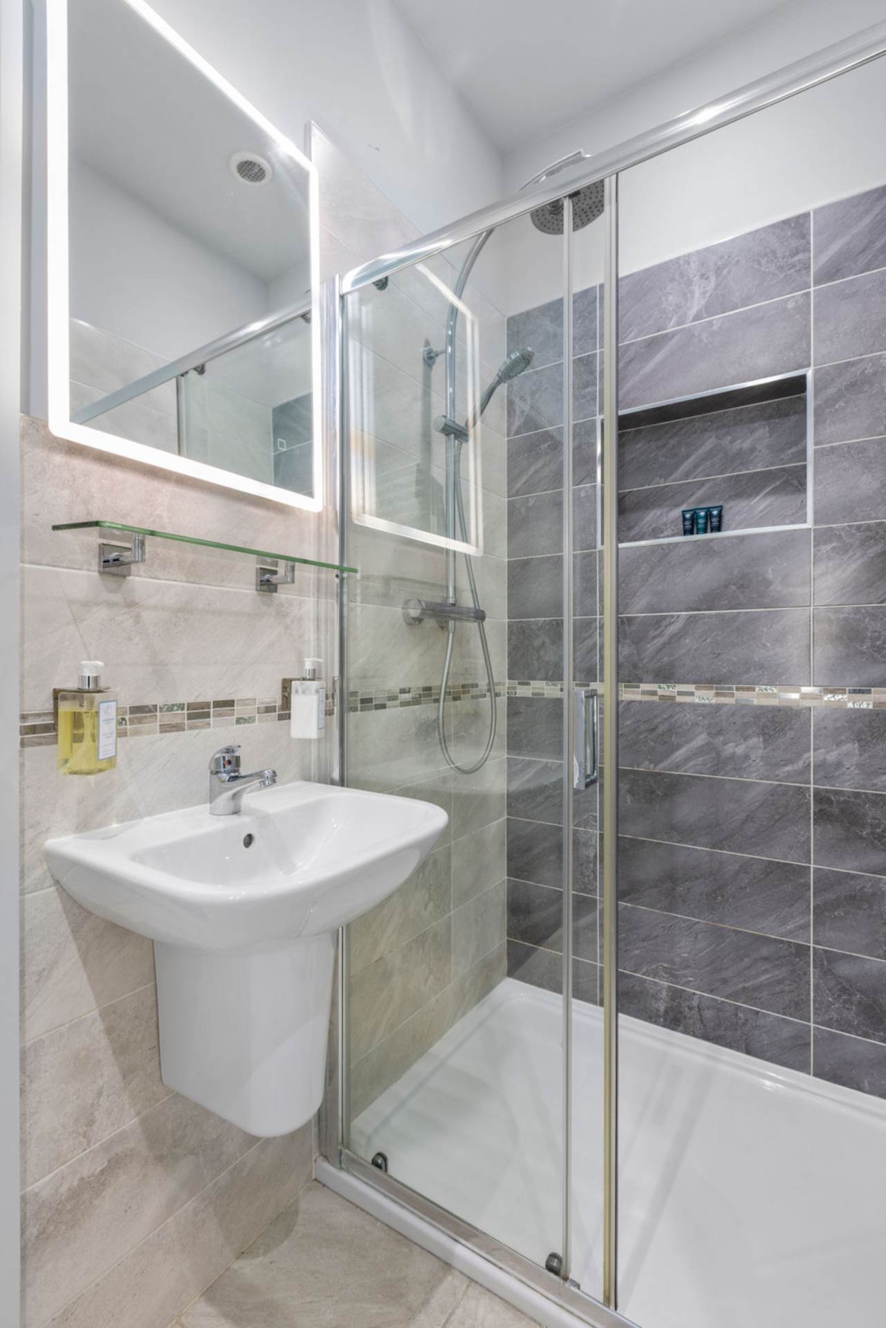 The Manse, 28 Quay Road, Ballycastle, Image 39