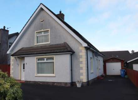5 Whitepark Drive, Ballycastle, Image 2