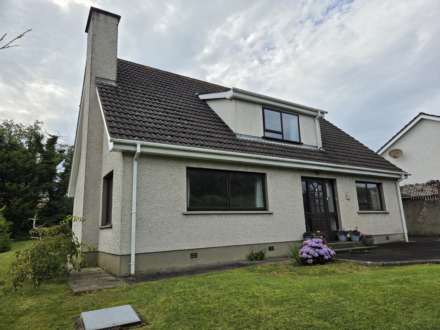 7 Rathlin Court, Ballycastle, Image 2