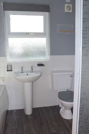 32 Whitehall Place, Ballycastle, Image 8