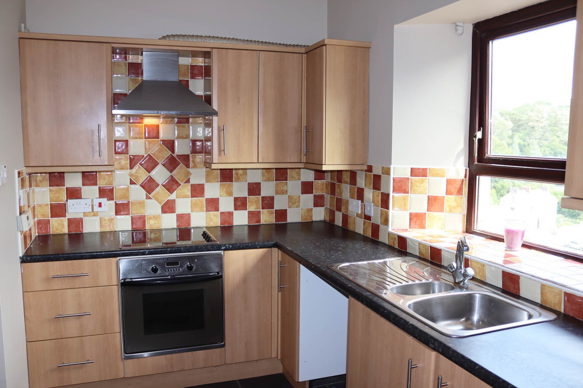 61b Castle Street, Ballycastle, Image 3