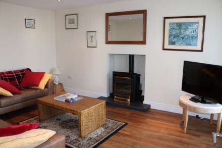 12 Clare Court, Ballycastle, Image 5