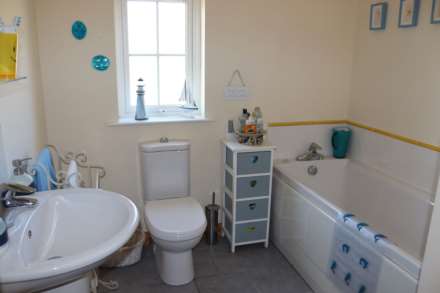 17 The Mews, Ballycastle, Image 11