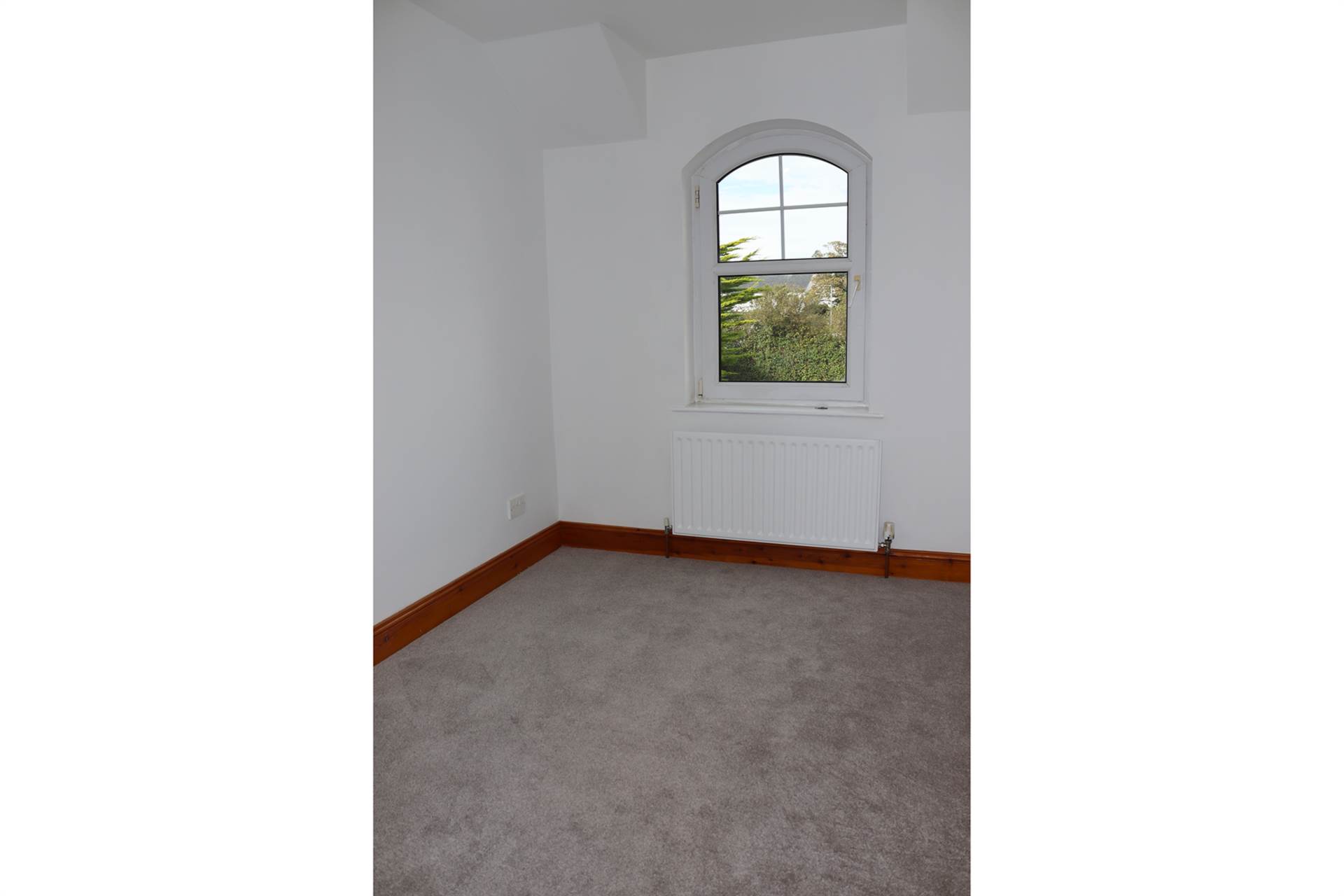 6 Strand Court, Ballycastle, Image 10