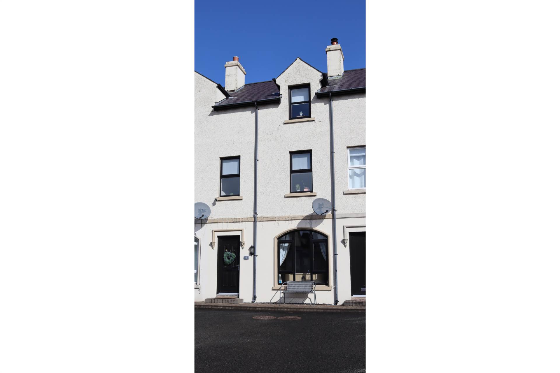 6 Market Court, Ballycastle, Image 1
