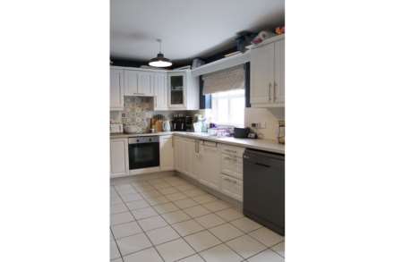 31 Whitehall Court, Ballycastle, Image 4