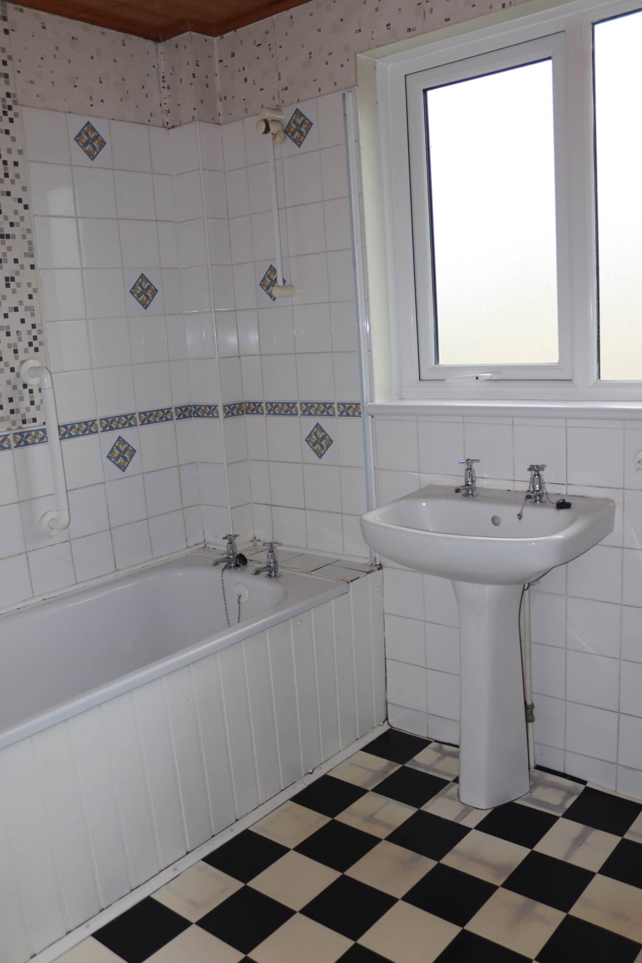 39 McAuley Park, Ballycastle, Image 10