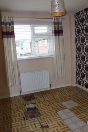 39 McAuley Park, Ballycastle, Image 8