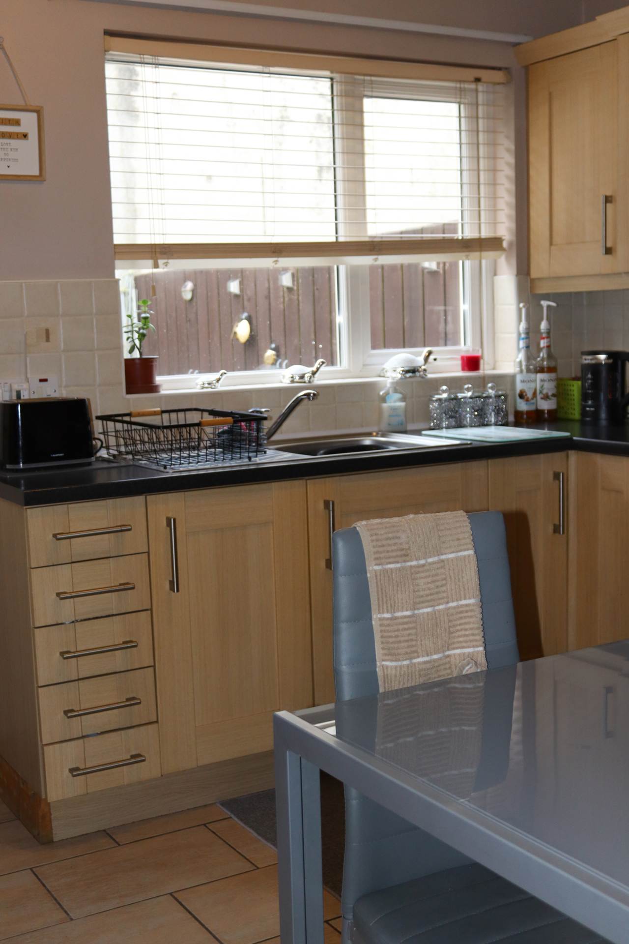 3 Market Court, Ballycastle, Image 5