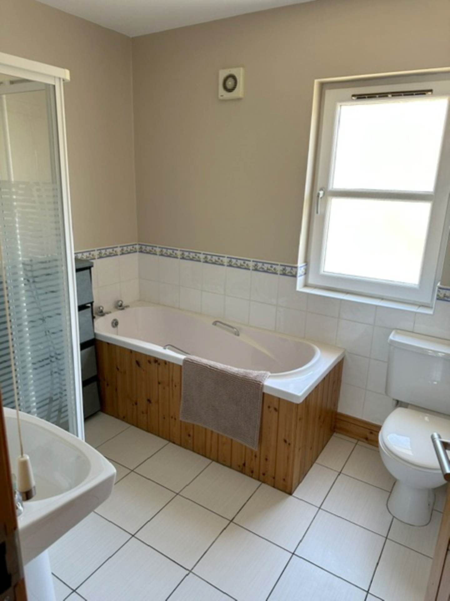 9 Church Bay, Ballycastle, Image 14