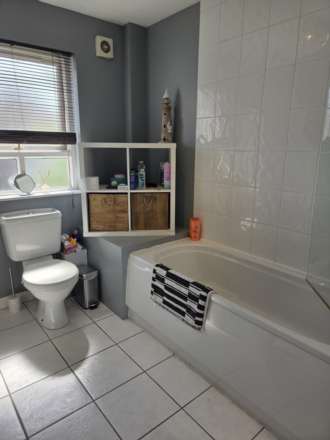 32 The Abbey, Ballycastle, Image 31