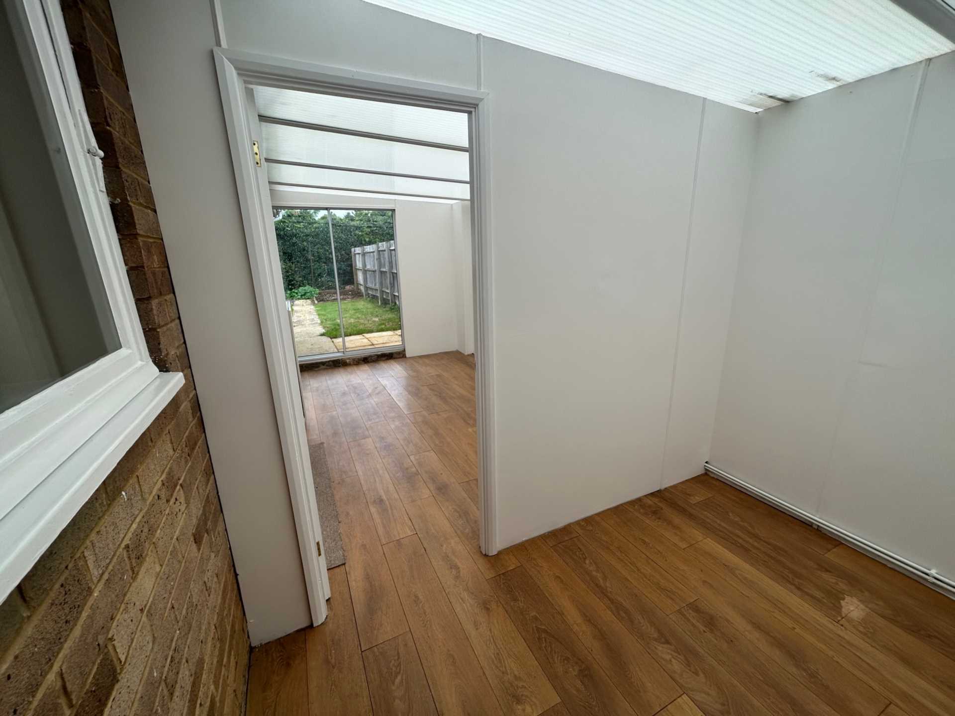 Deene Close, Adderbury, Image 10