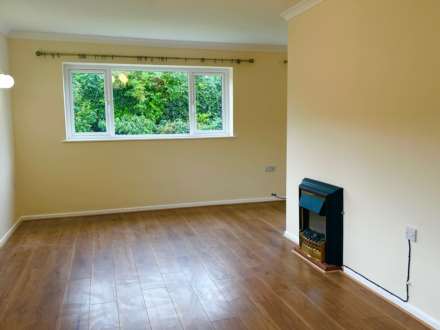 Deene Close, Adderbury, Image 2