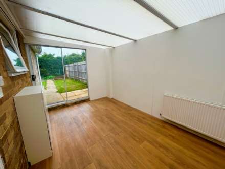 Deene Close, Adderbury, Image 7