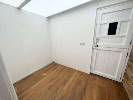 Deene Close, Adderbury, Image 9