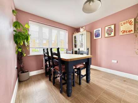 Dickenson Road, Bloxham, Image 3