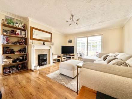 Conway Drive, Banbury, Image 2