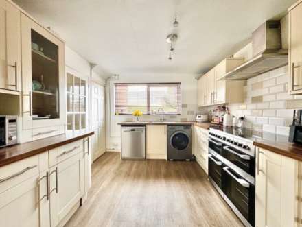 Conway Drive, Banbury, Image 3