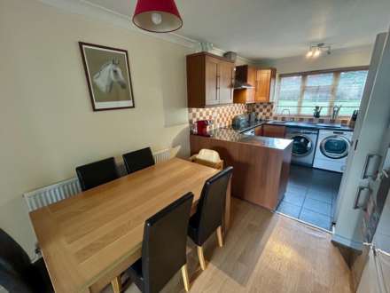 Bramber Close, Banbury, Image 4