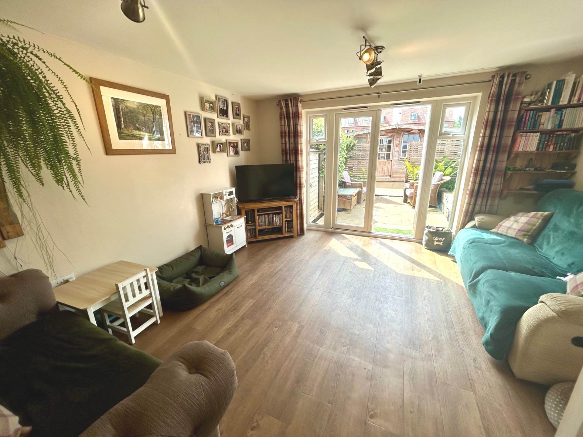 Pargeter Close, Adderbury, Image 2