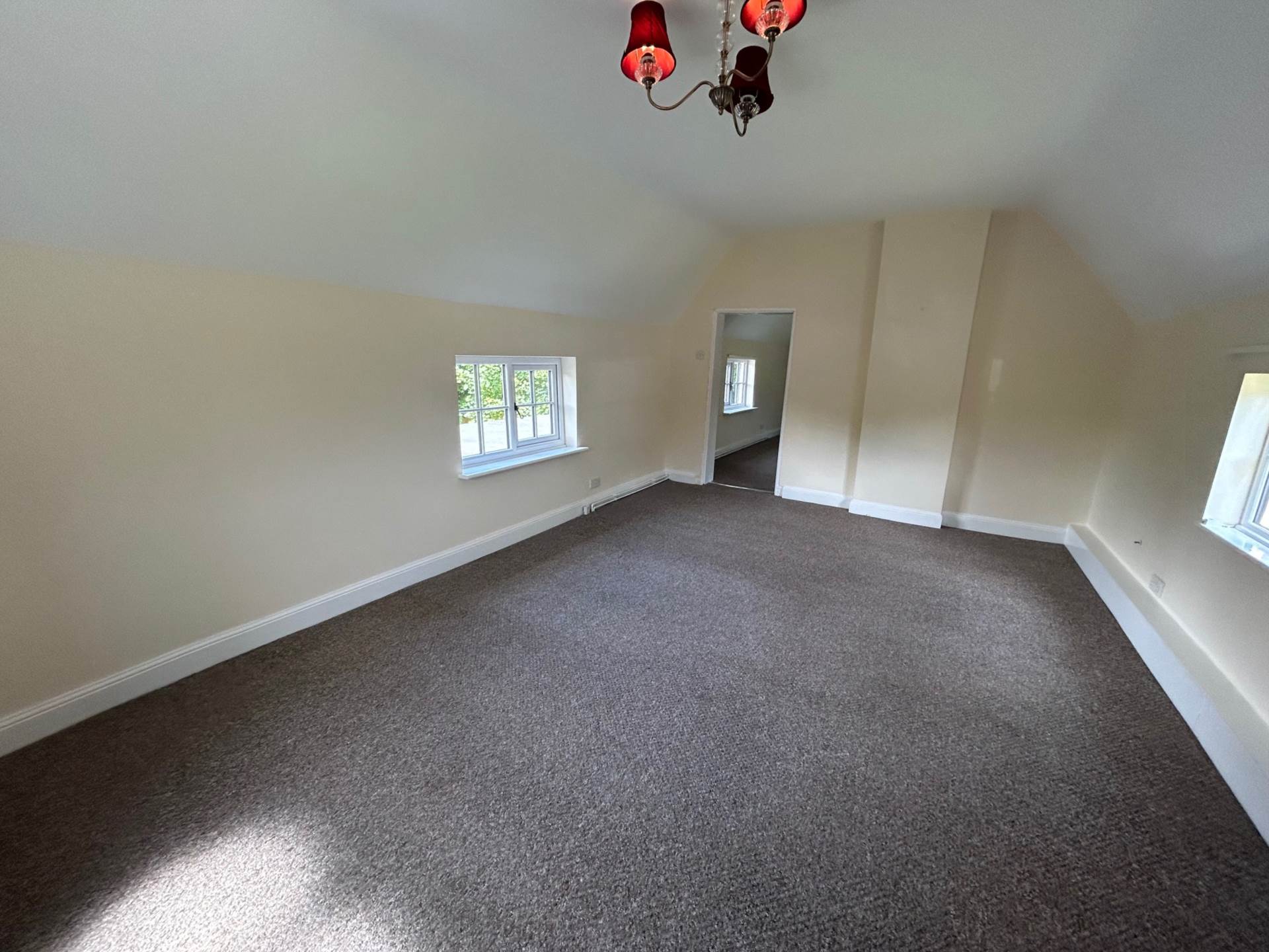 Sunnyside High Street, Farnborough, Image 23