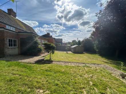 Sunnyside High Street, Farnborough, Image 24