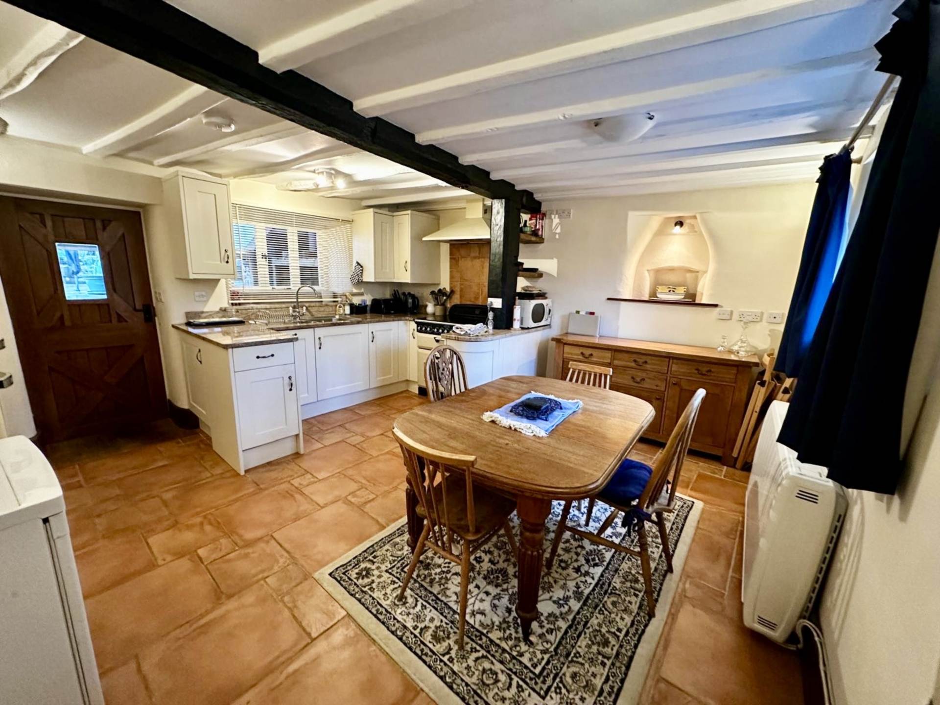 The Old Bakery, Warmington, Image 4