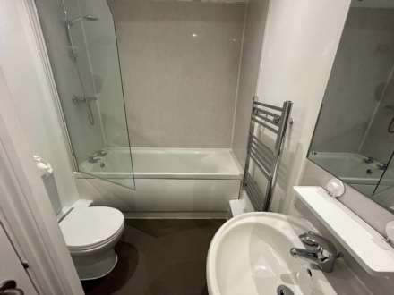 High Street, Banbury, Image 4