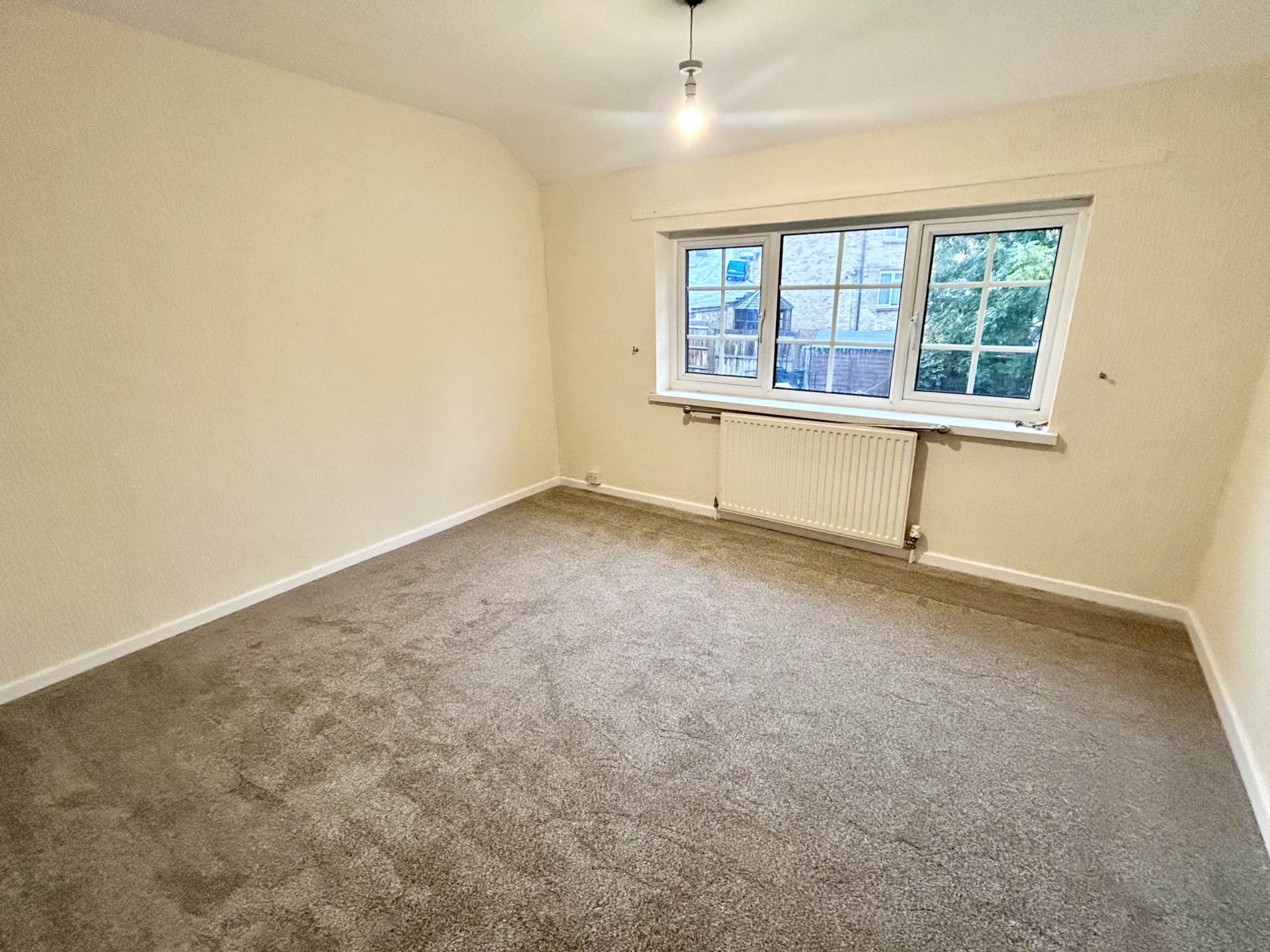 Woodgreen Avenue, Banbury, Image 5