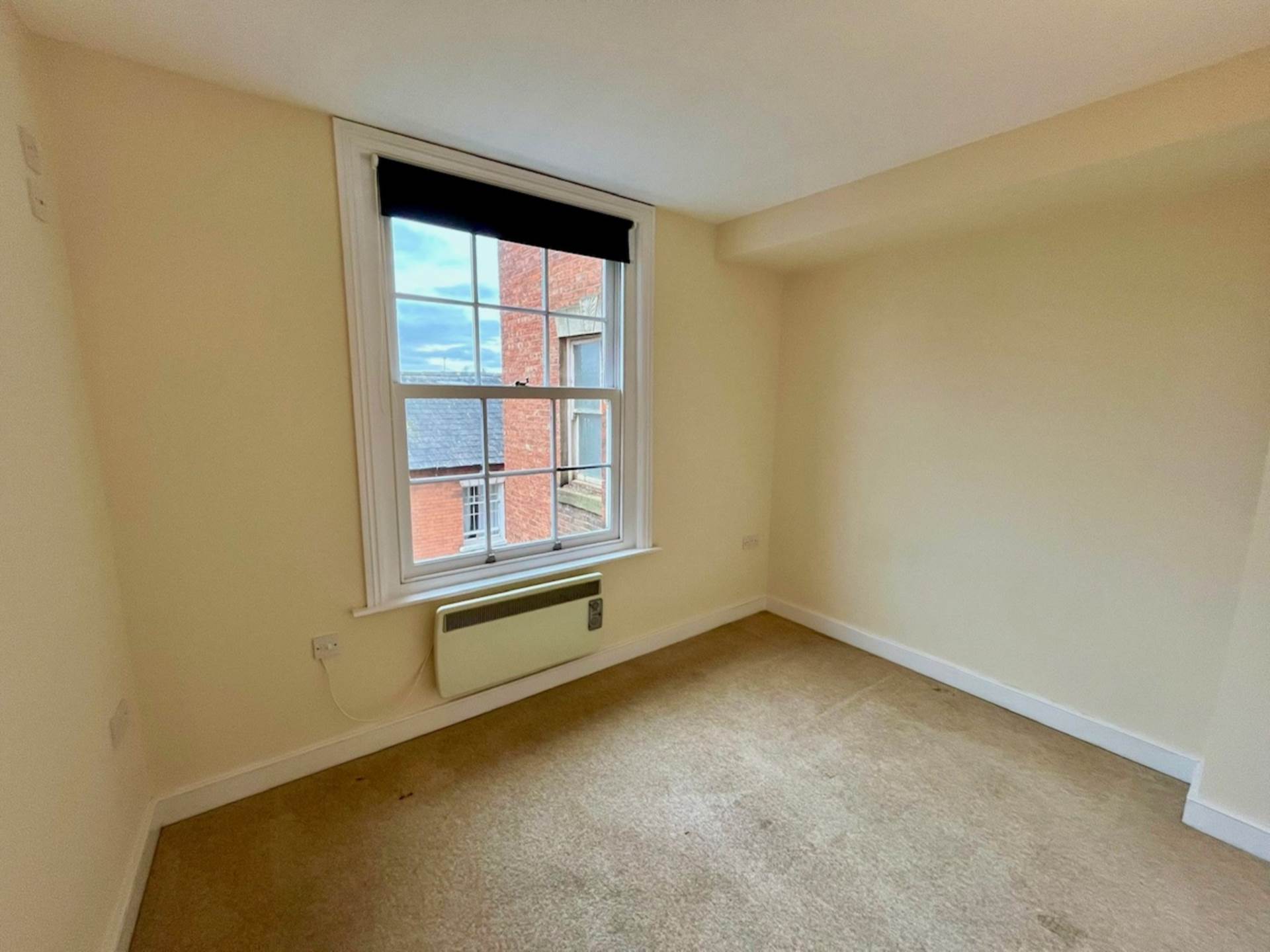 2 76 High Street, Banbury, Image 4