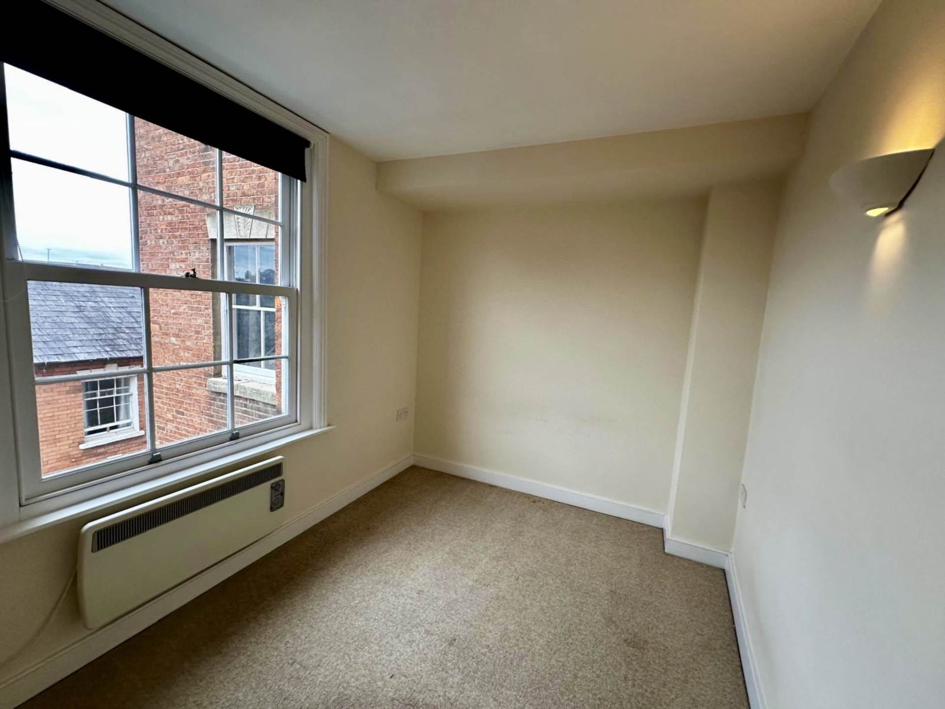 2 76 High Street, Banbury, Image 5