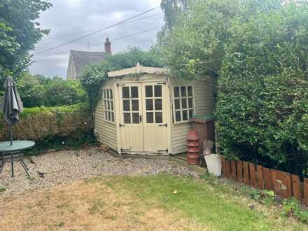 Calbourne, Perkins Way, Newnham, Image 12