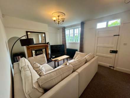 Calbourne, Perkins Way, Newnham, Image 5