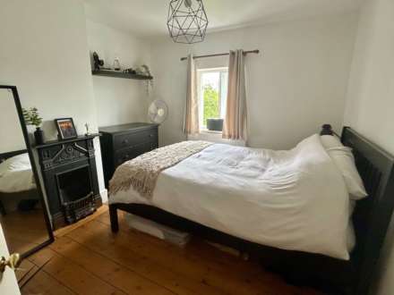 Calbourne, Perkins Way, Newnham, Image 7