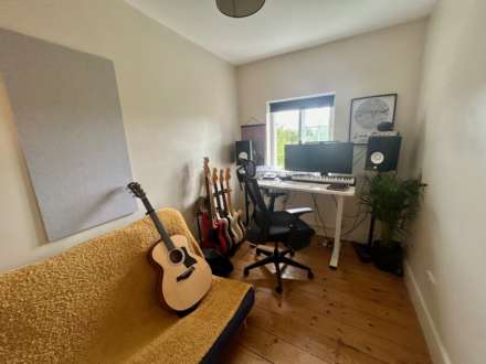 Calbourne, Perkins Way, Newnham, Image 8