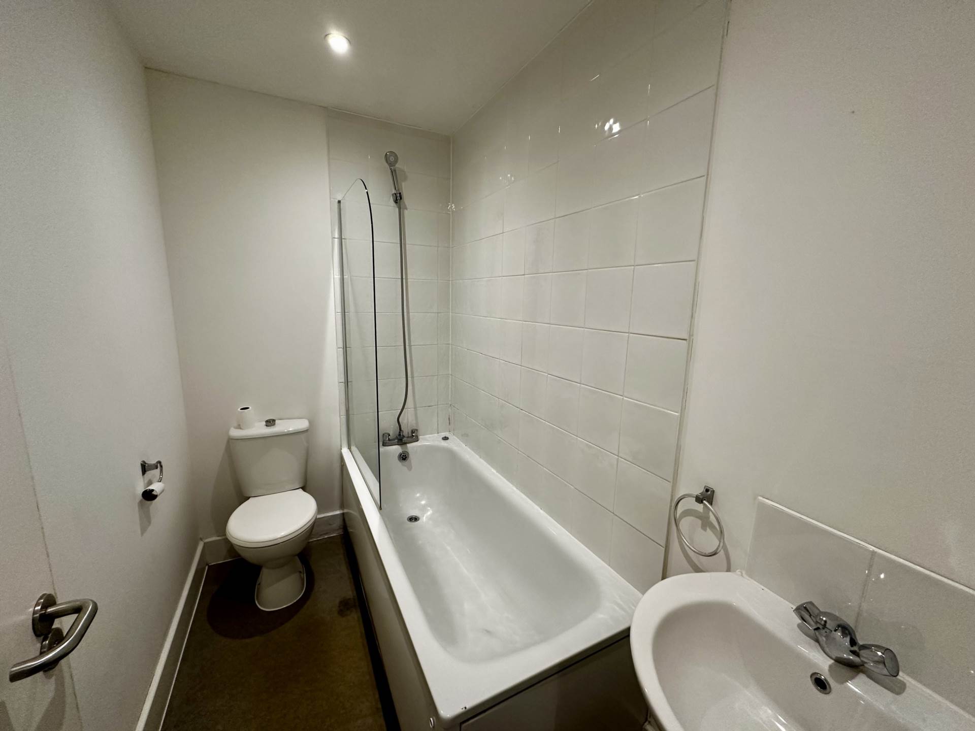 8 Crown House, Banbury, Image 6