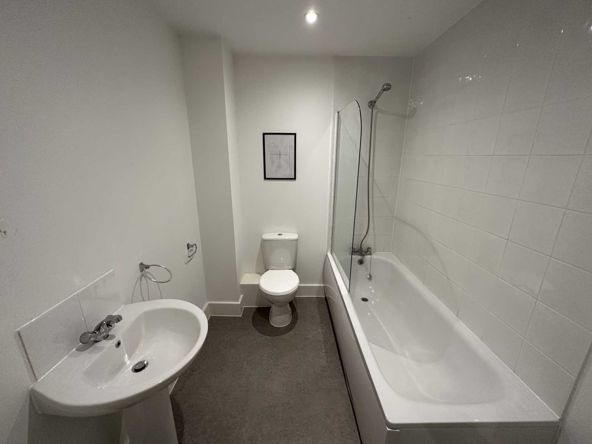 35 Crown House, Banbury, Image 8