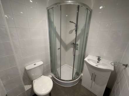 35 Crown House, Banbury, Image 6