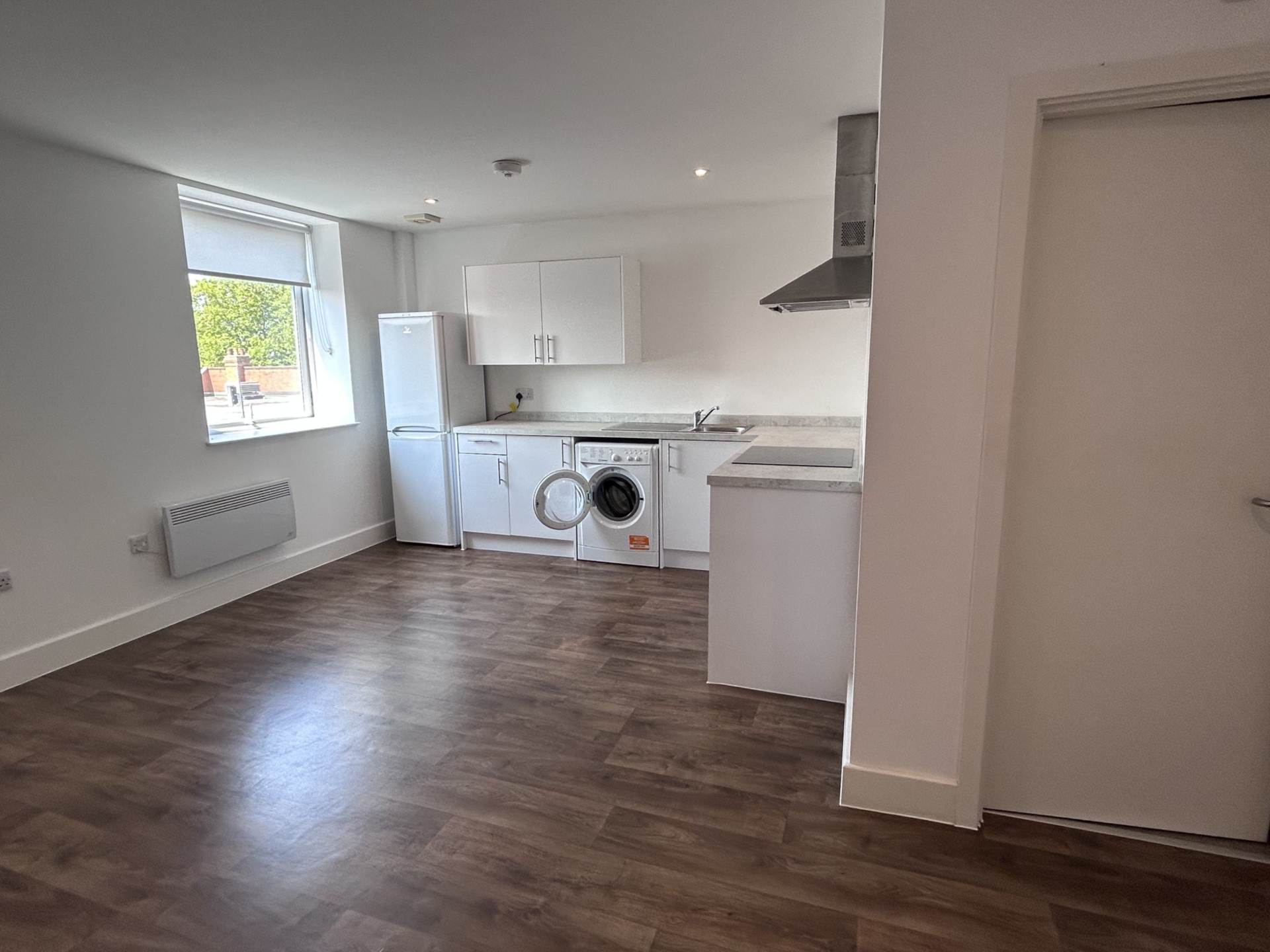 38 Crown House, Banbury, Image 2