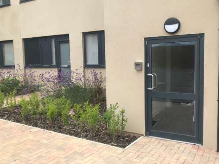 47 Crown House, Banbury