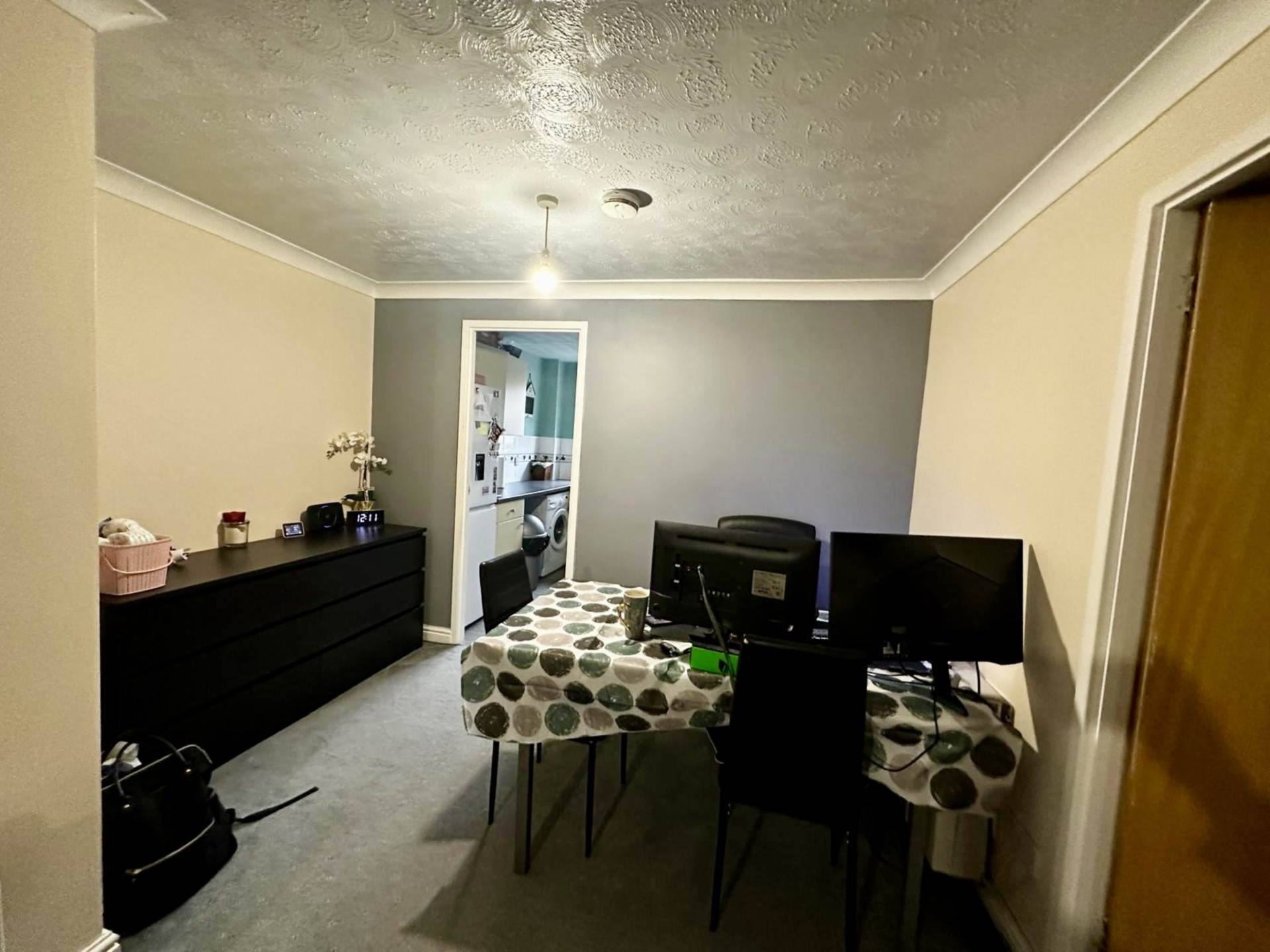 8 Ivatt Walk, Image 4